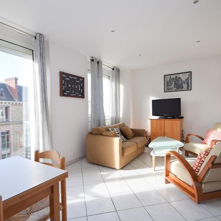 Appt 2 Pieces Confort 3 Pers Au Pied De La Plage Vacances Sans Voiture Динар Экстерьер фото