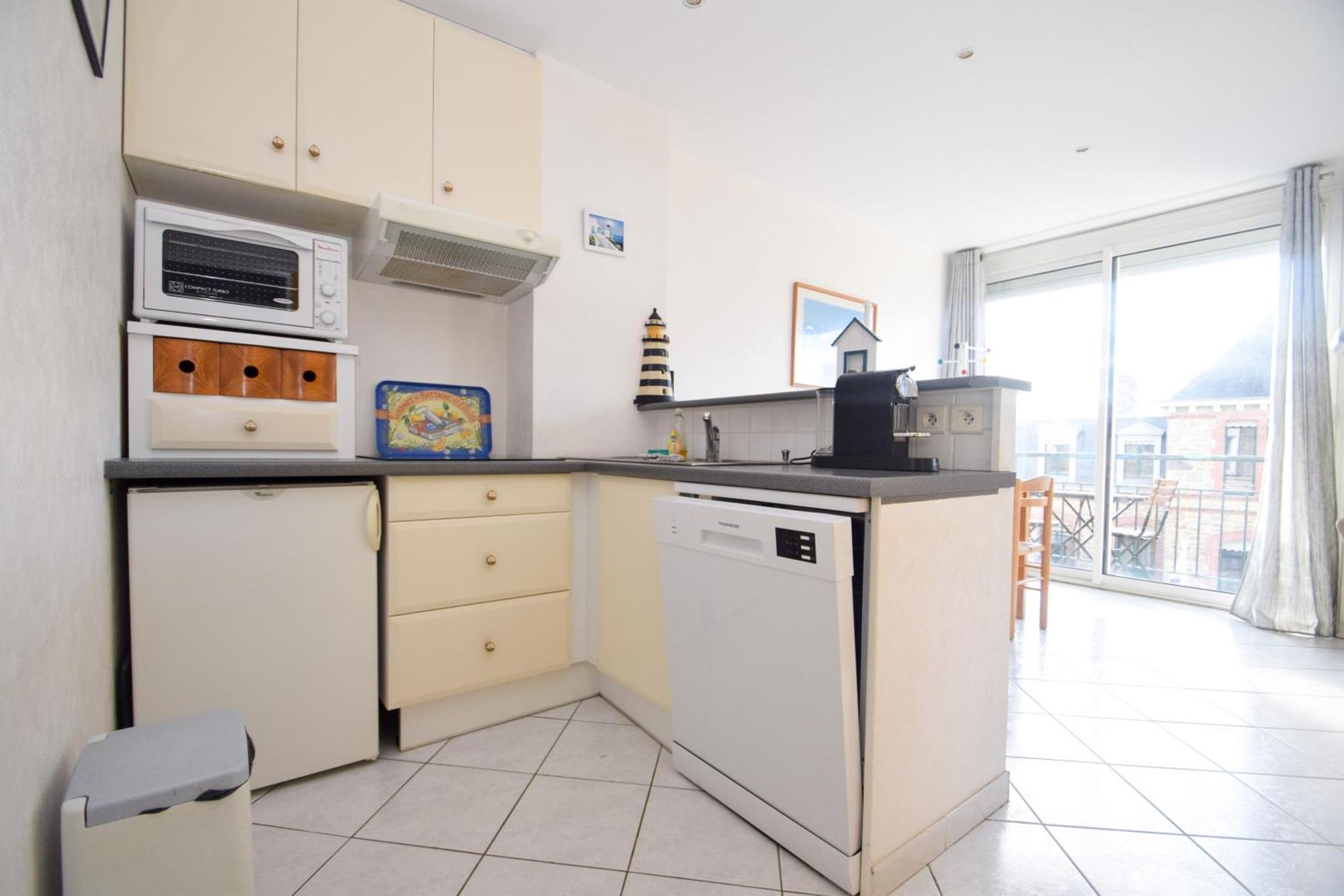 Appt 2 Pieces Confort 3 Pers Au Pied De La Plage Vacances Sans Voiture Динар Экстерьер фото