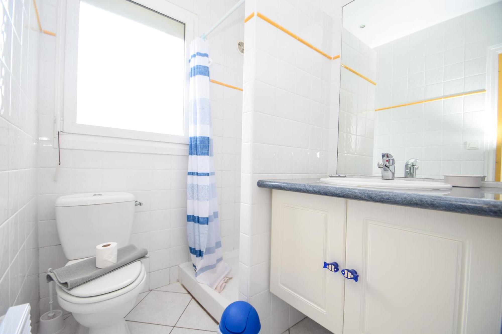 Appt 2 Pieces Confort 3 Pers Au Pied De La Plage Vacances Sans Voiture Динар Экстерьер фото